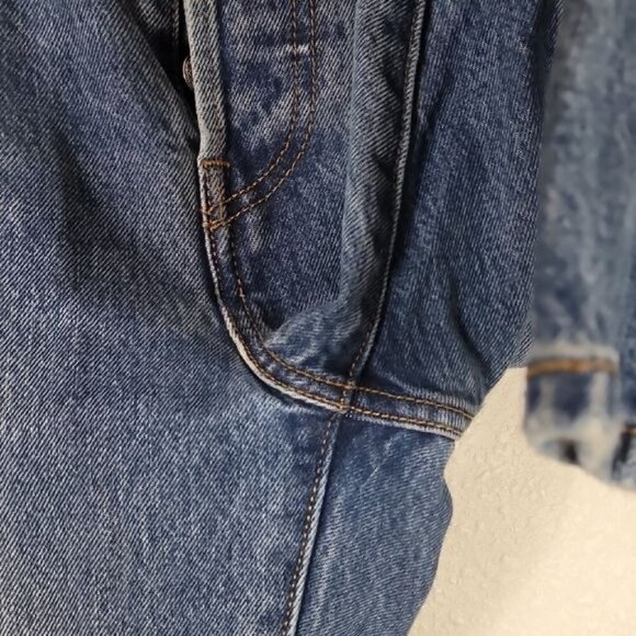 Levis Wedgie Straight Women Jeans Size 26 Distressed Button Fly High Rise - Picture 4 of 13